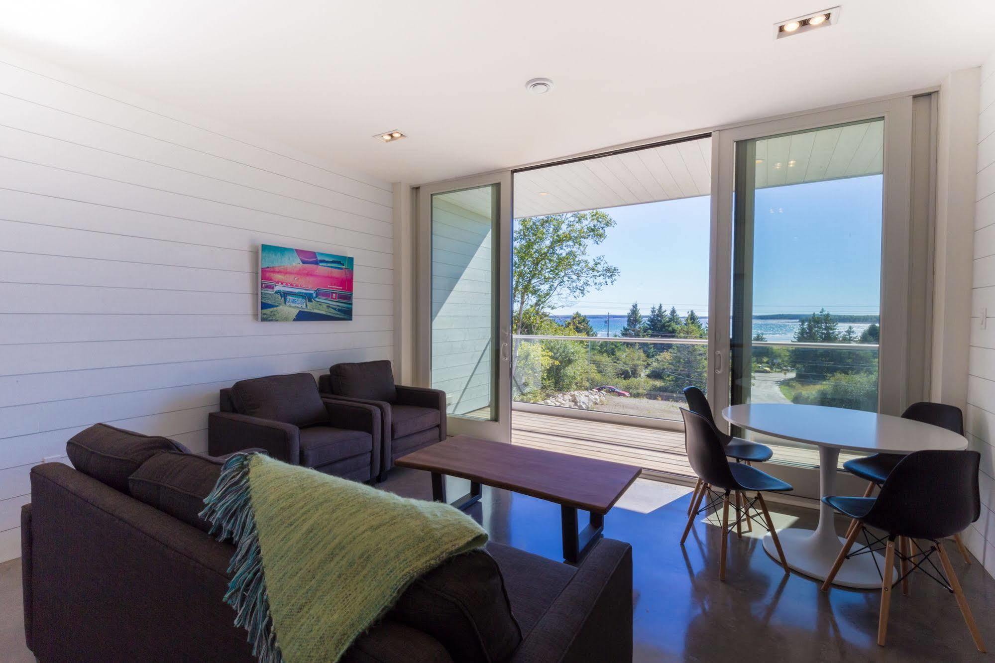 Quarterdeck Beachside Villas & Lofts Summerville Centre Bagian luar foto
