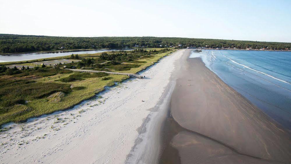 Quarterdeck Beachside Villas & Lofts Summerville Centre Bagian luar foto